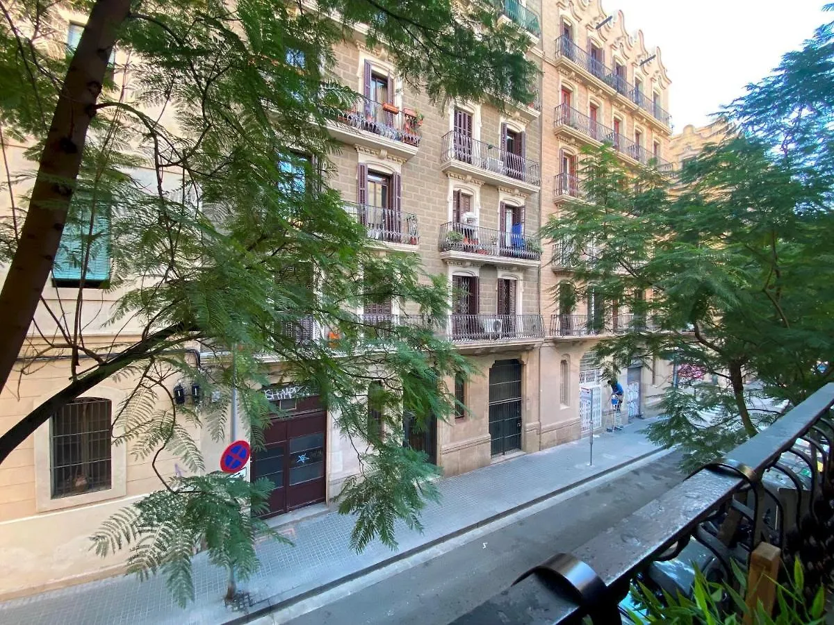 Apartamento Cosy Urban Oasis By Myrentalhost Barcelona España